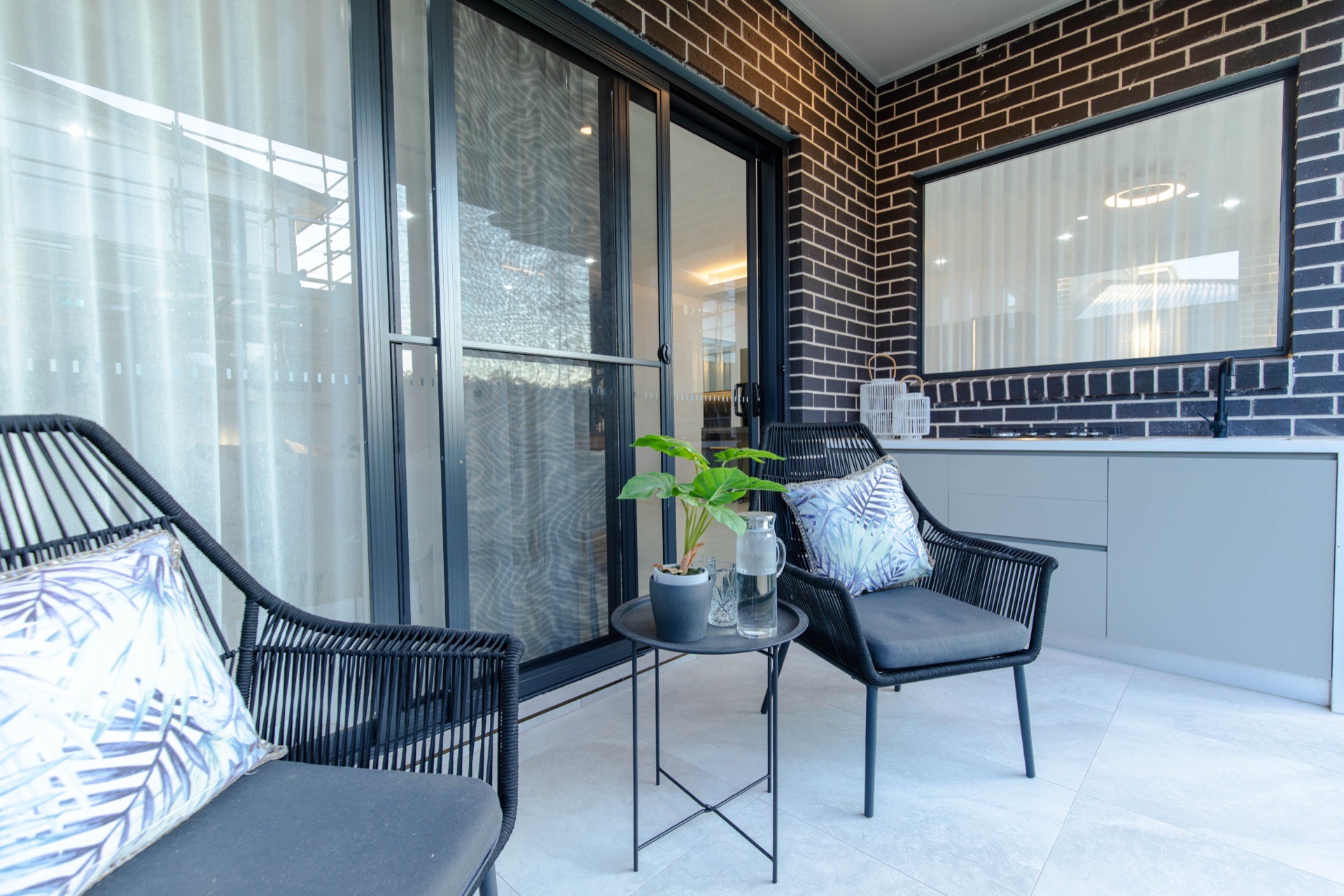 Modern custom home living room